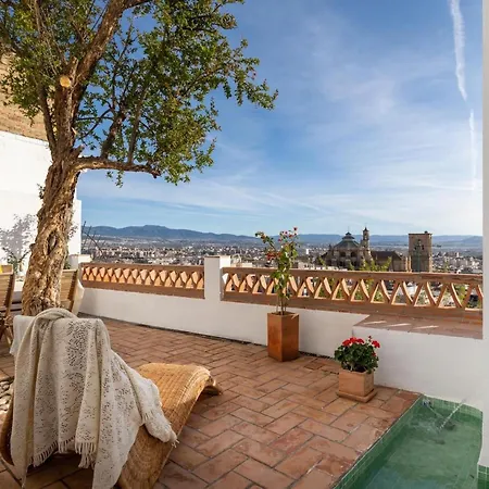 Lovely House In Granada's Eye *